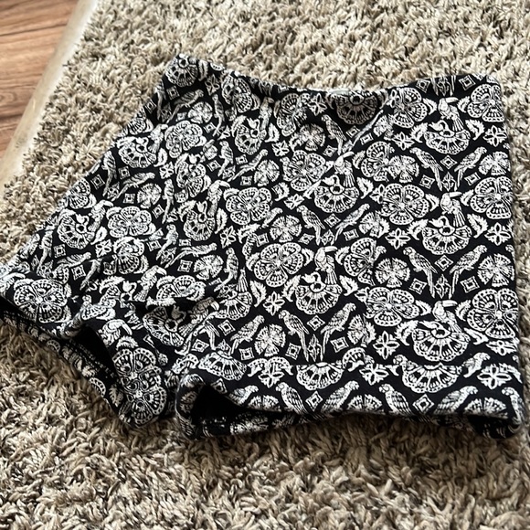 Abercrombie Kids Shorts - Picture 3 of 12